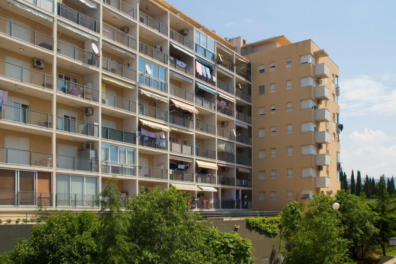 Spacious Apartment Smile With Terrace And Secure Garage Spalato Esterno foto